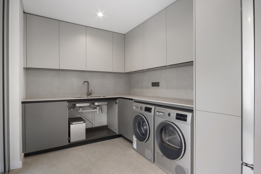 3 Bedroom Property for Sale in Fresnaye Western Cape